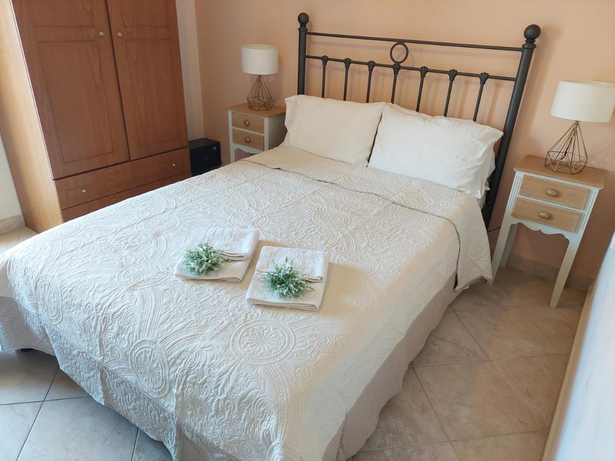 Panayota Apartments Kassiopi Buitenkant foto