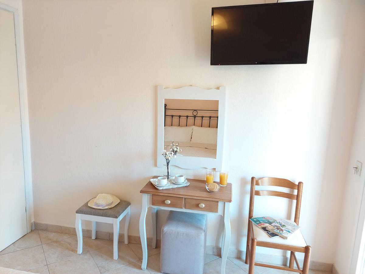Panayota Apartments Kassiopi Buitenkant foto